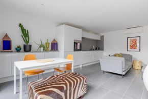 Spectacular 1BD Garden Flat right by Holland Park